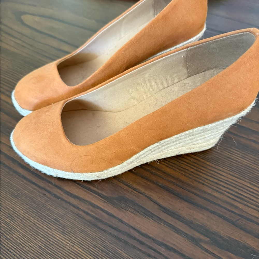J.Crew Seville Women's Wedge Shoes in Camel sz7 NWOT